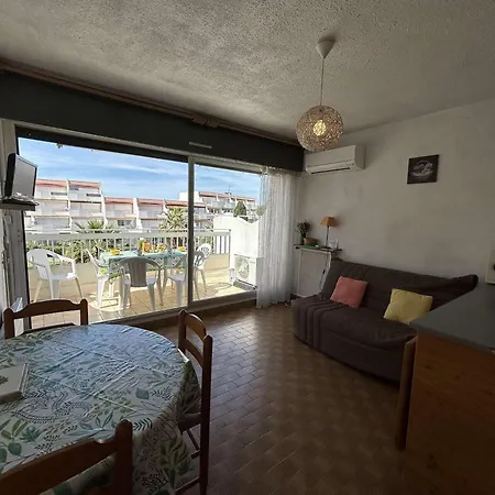 2 Pieces Avec Climatisation, 2 Terrasses Et Acces Direct Au Port - - Fr-1-250-96 * Le Grau-du-Roi